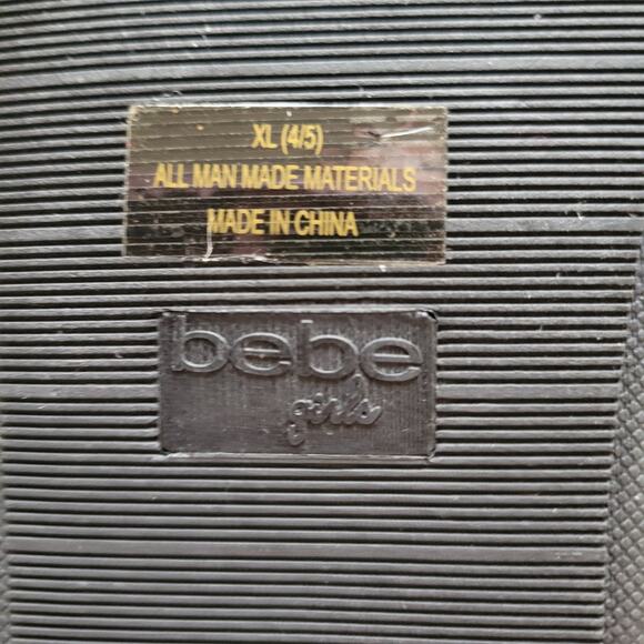 Bebe Girls Black Slip On Slippers - Size XL (4/5) - NWT - Picture 6 of 7